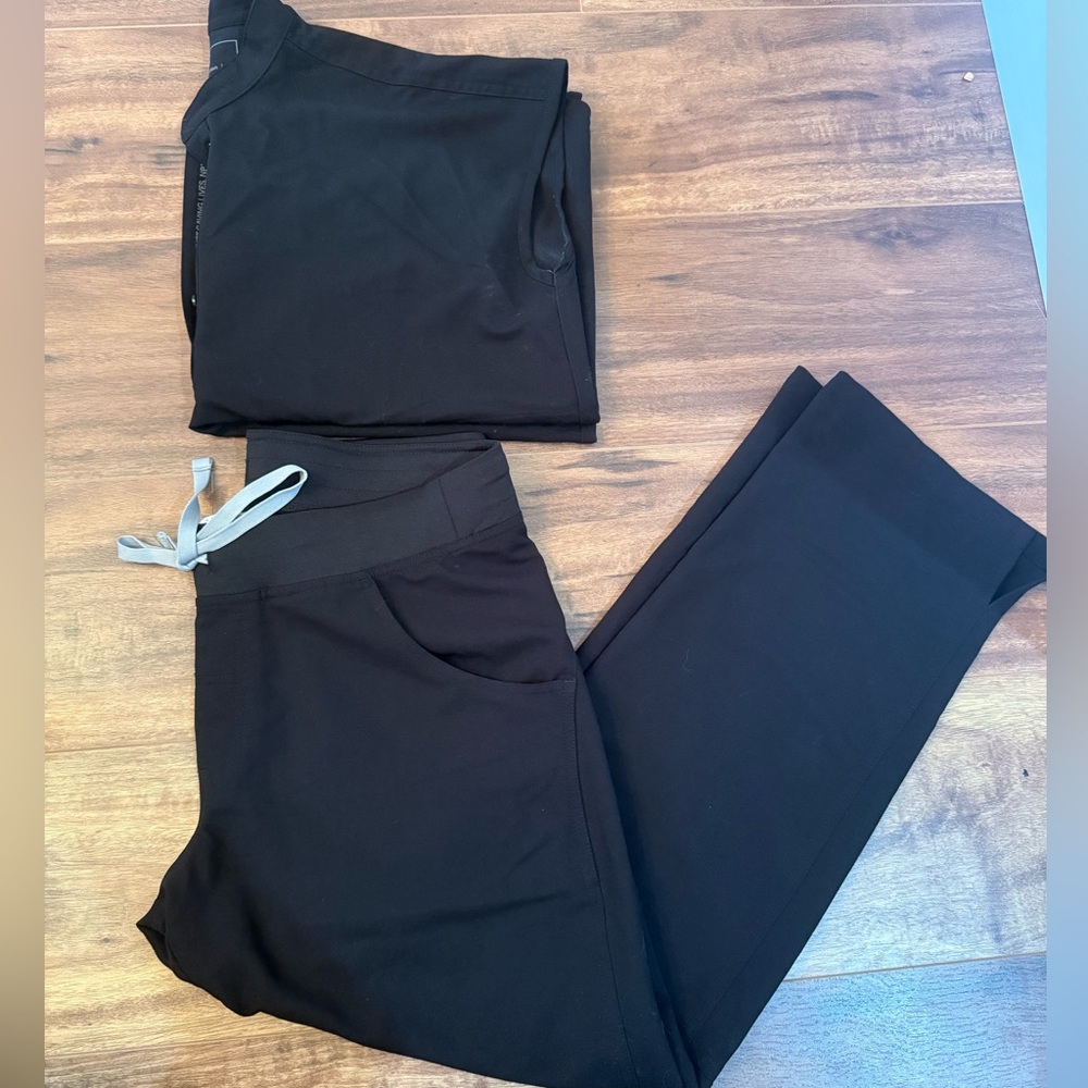 Figs Scrub Set Black
